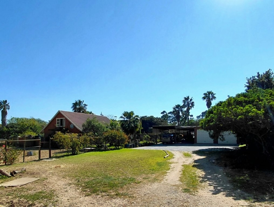 5 Bedroom Property for Sale in Penhill Western Cape